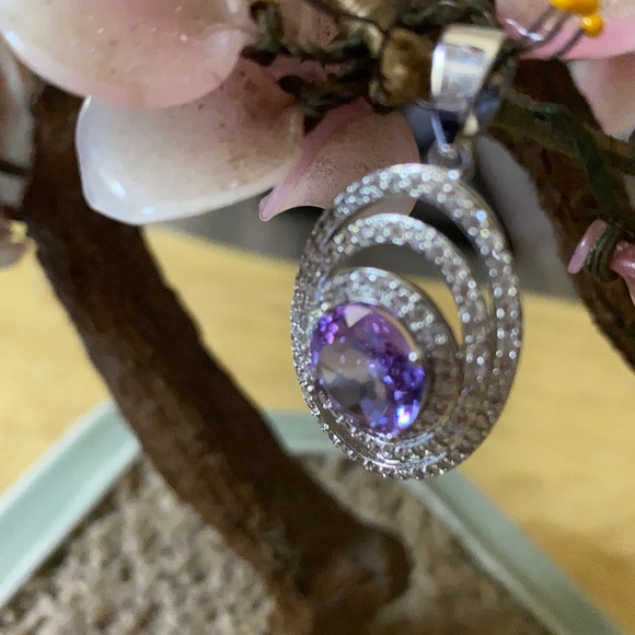 Vintage 925 alexandrite & white sapphire pendent